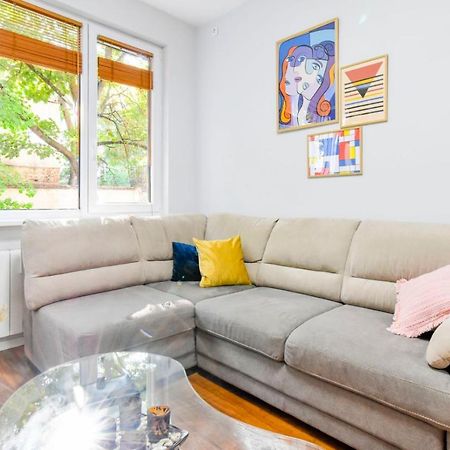 Sofia'S Best Kept Secret In Prime Location! Екстер'єр фото